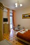 hotel_img